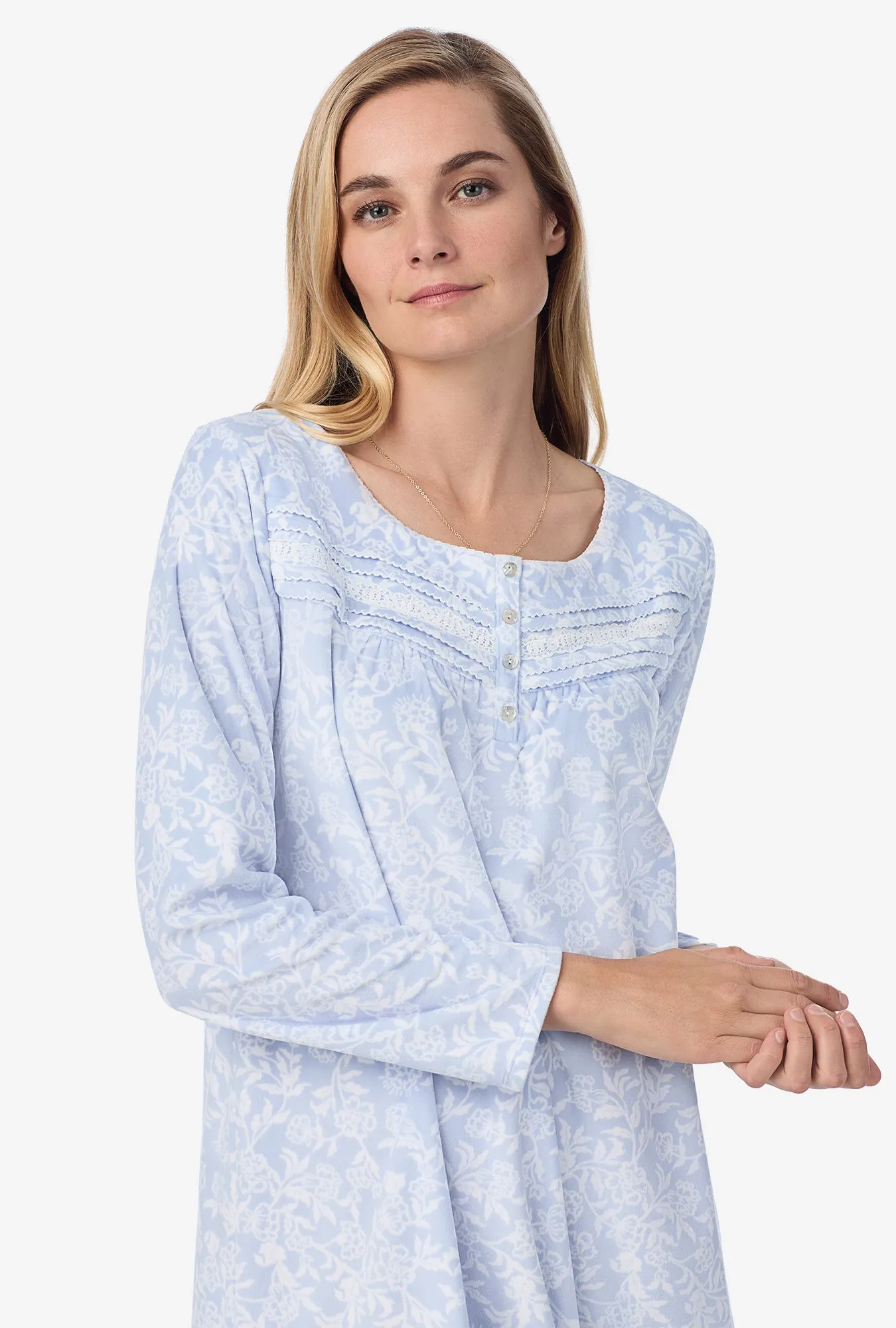 Camellia Fleece Waltz Nightgown