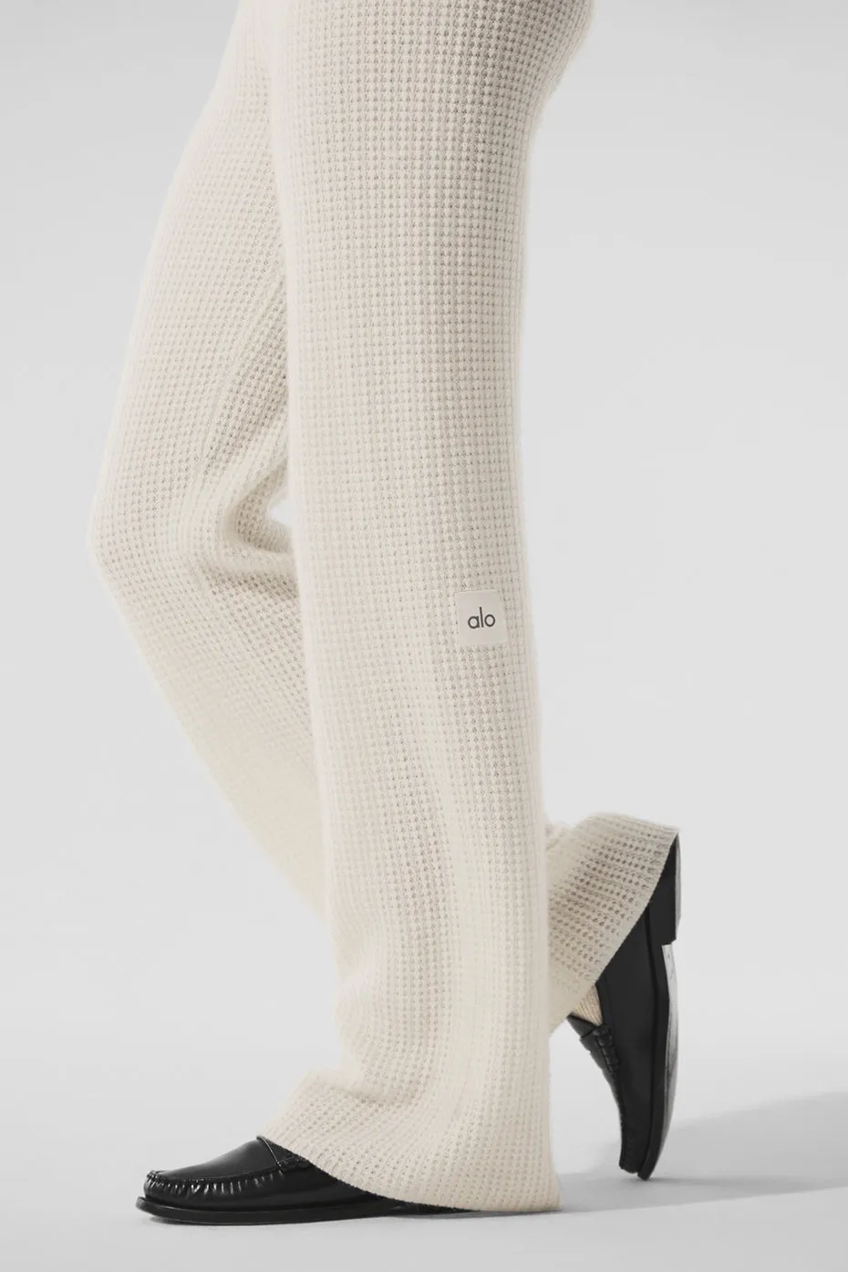 Cashmere High-Waist Plush Waffle Pant - Ivory