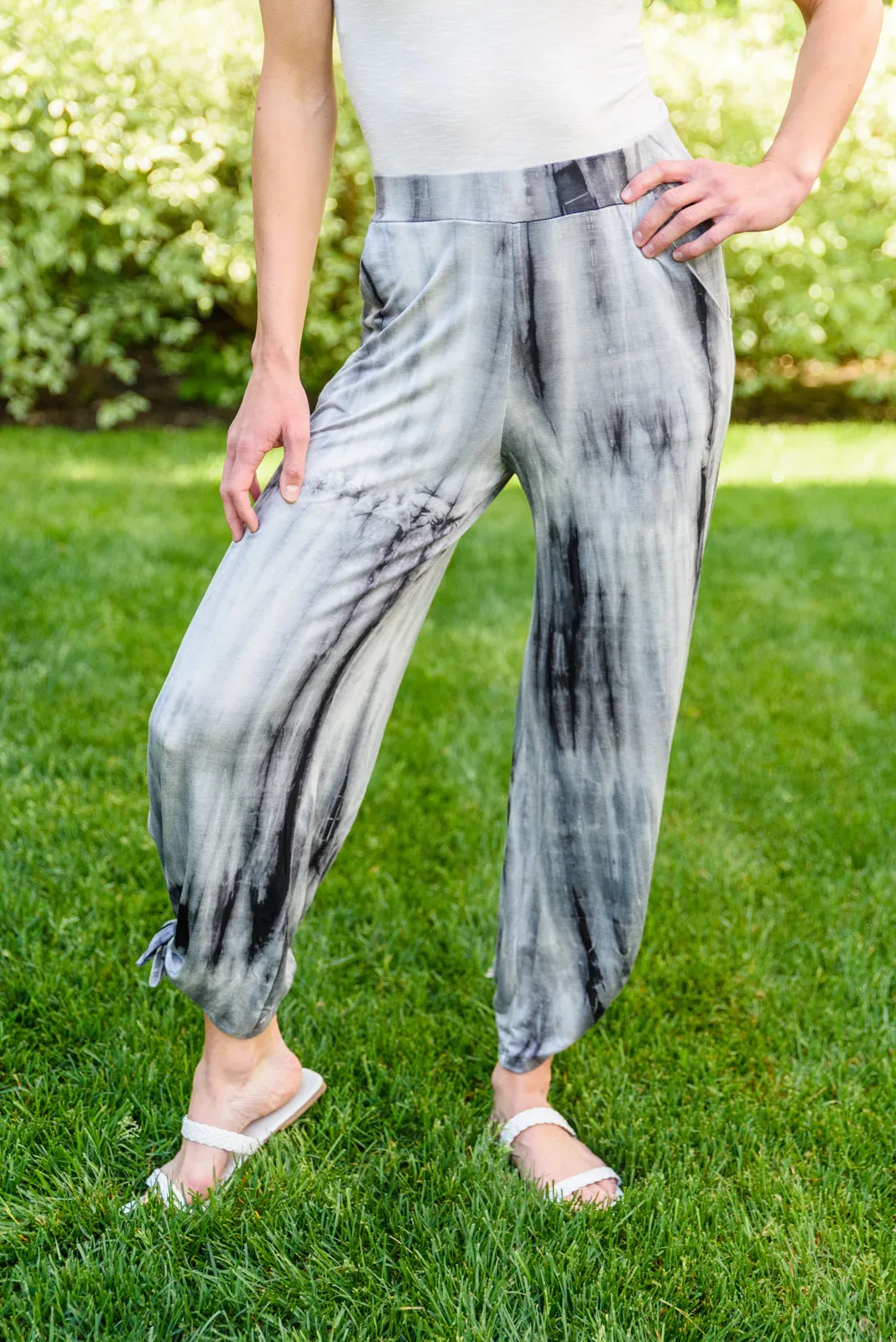 First Class Vacation Pants In Tie Dye