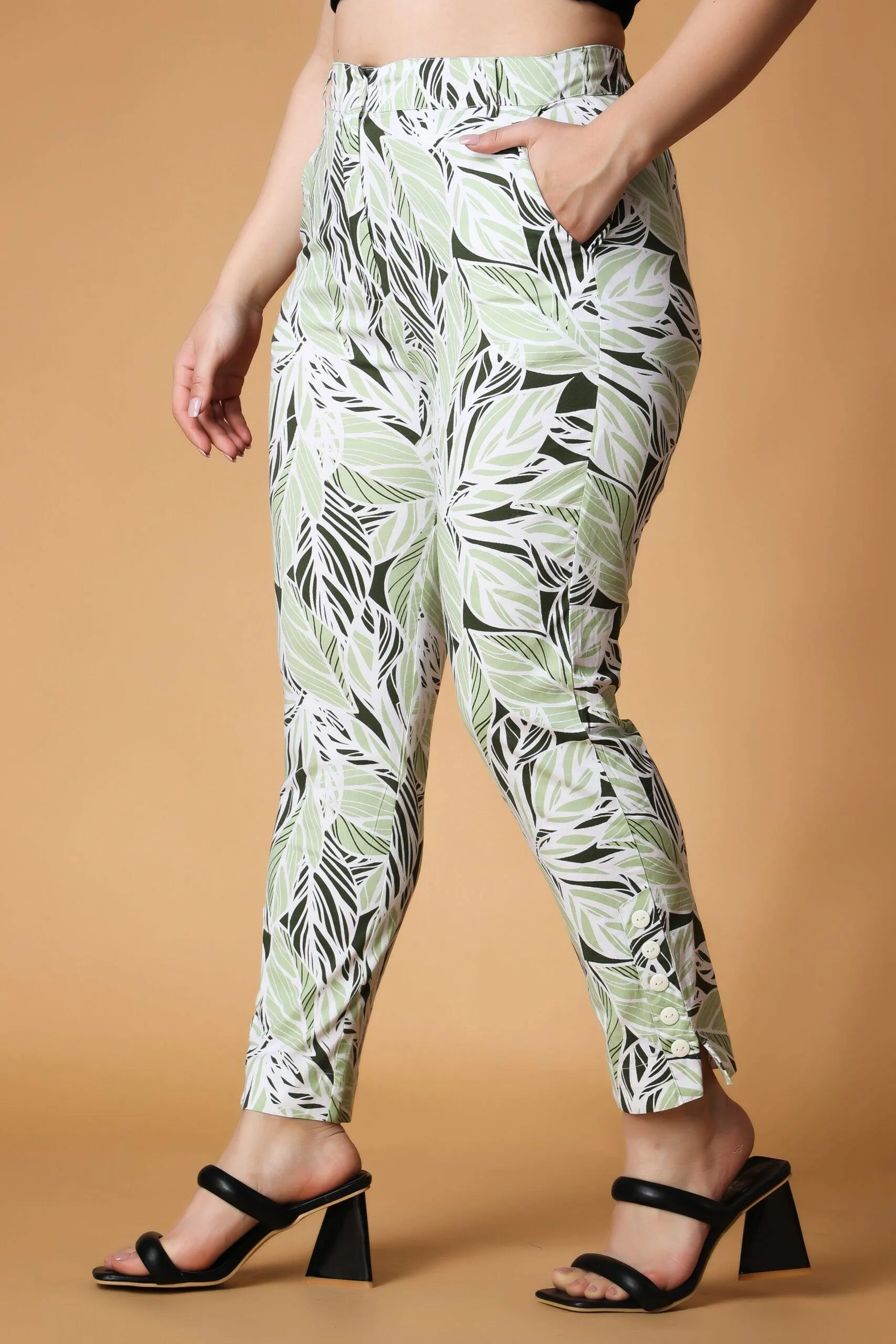 Green & Black Leaves Printed Pants