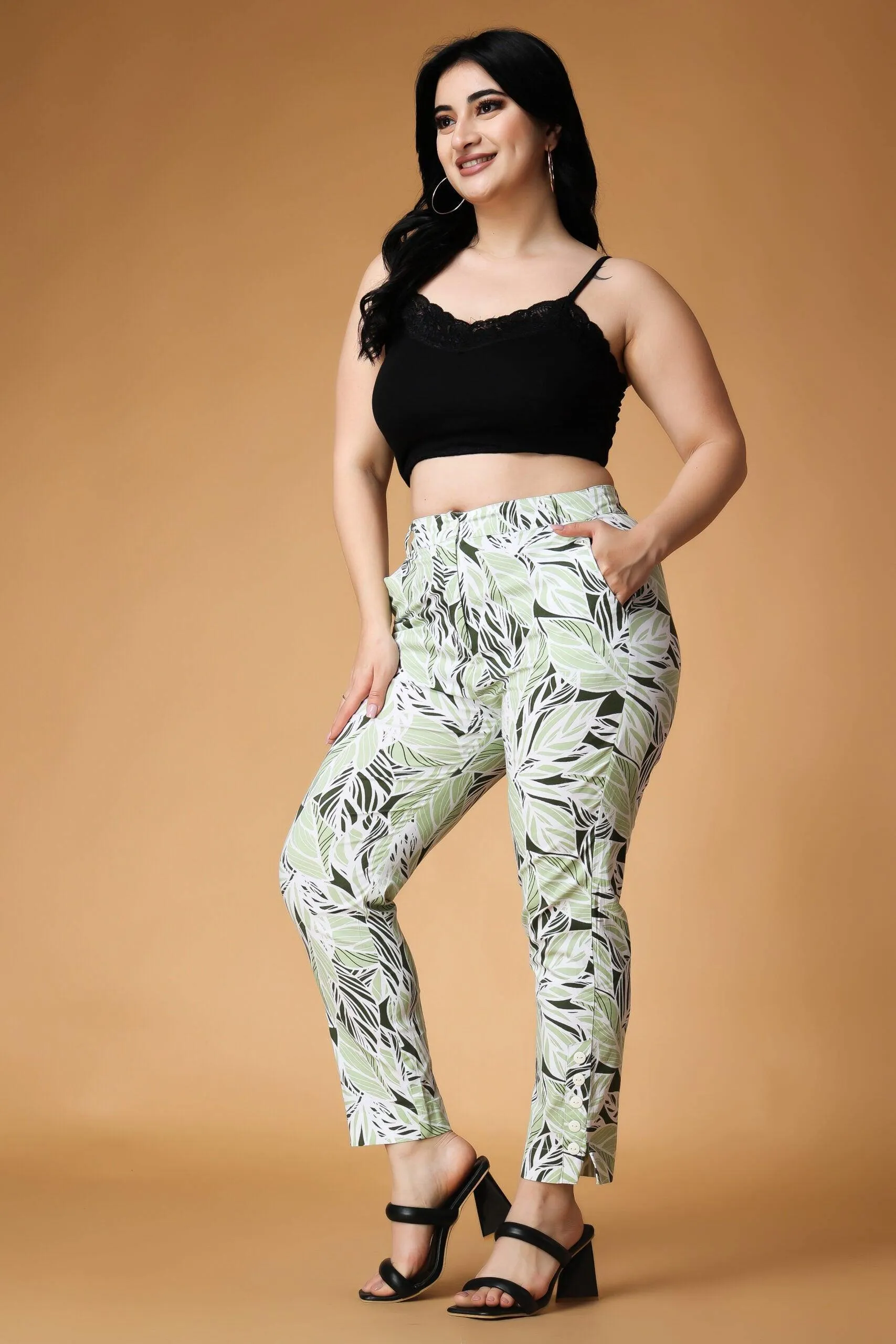 Green & Black Leaves Printed Pants