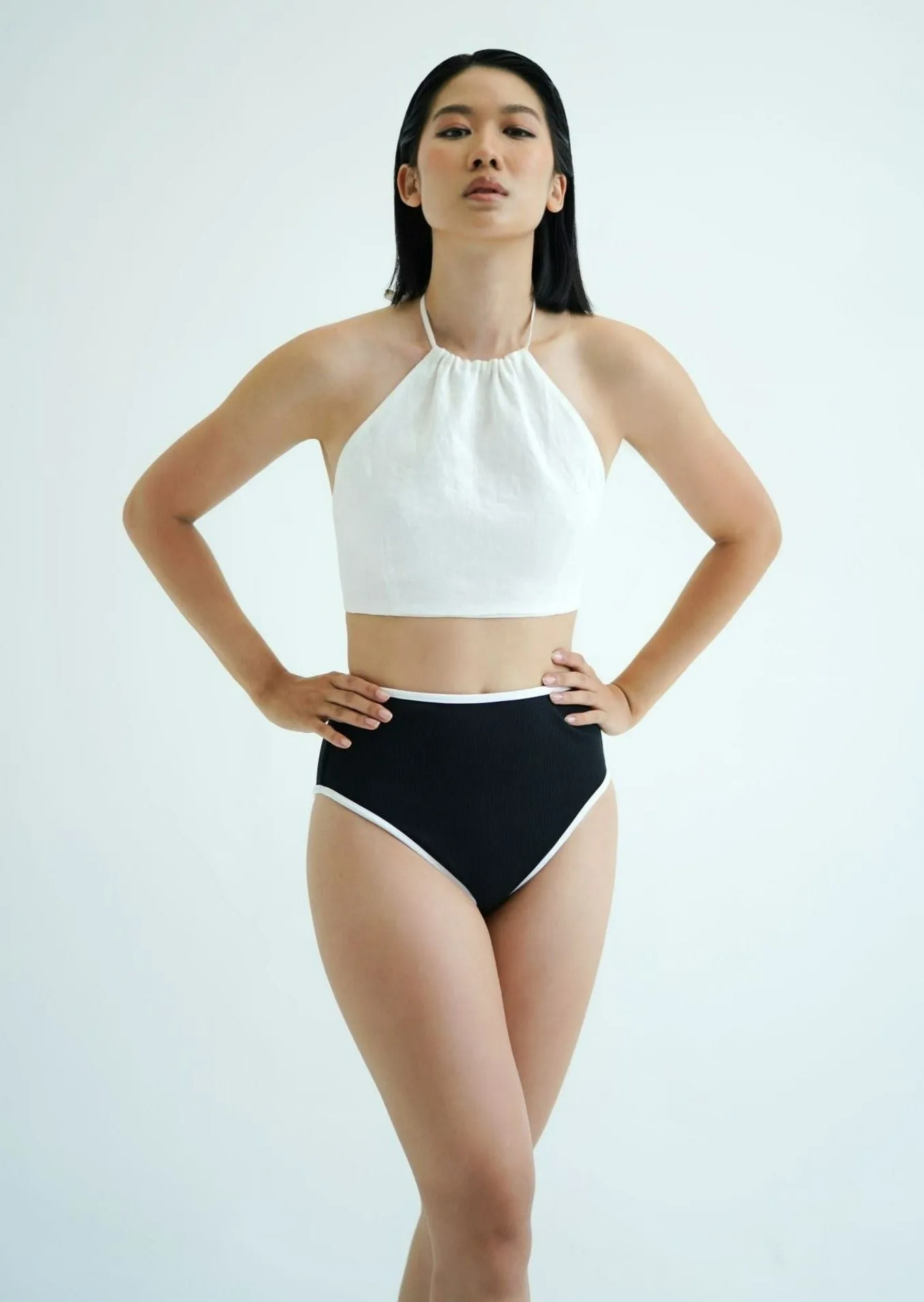 KAYANA TIE BACK CROP