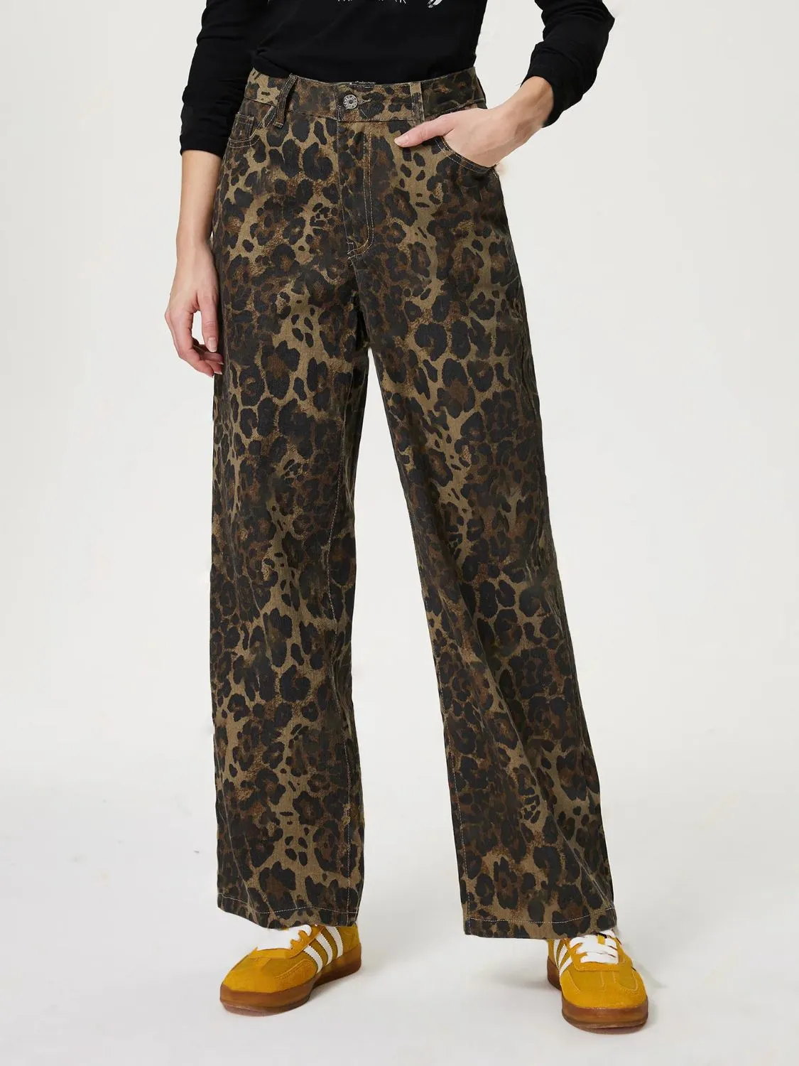 kesley Leopard Straight Jeans with Pockets