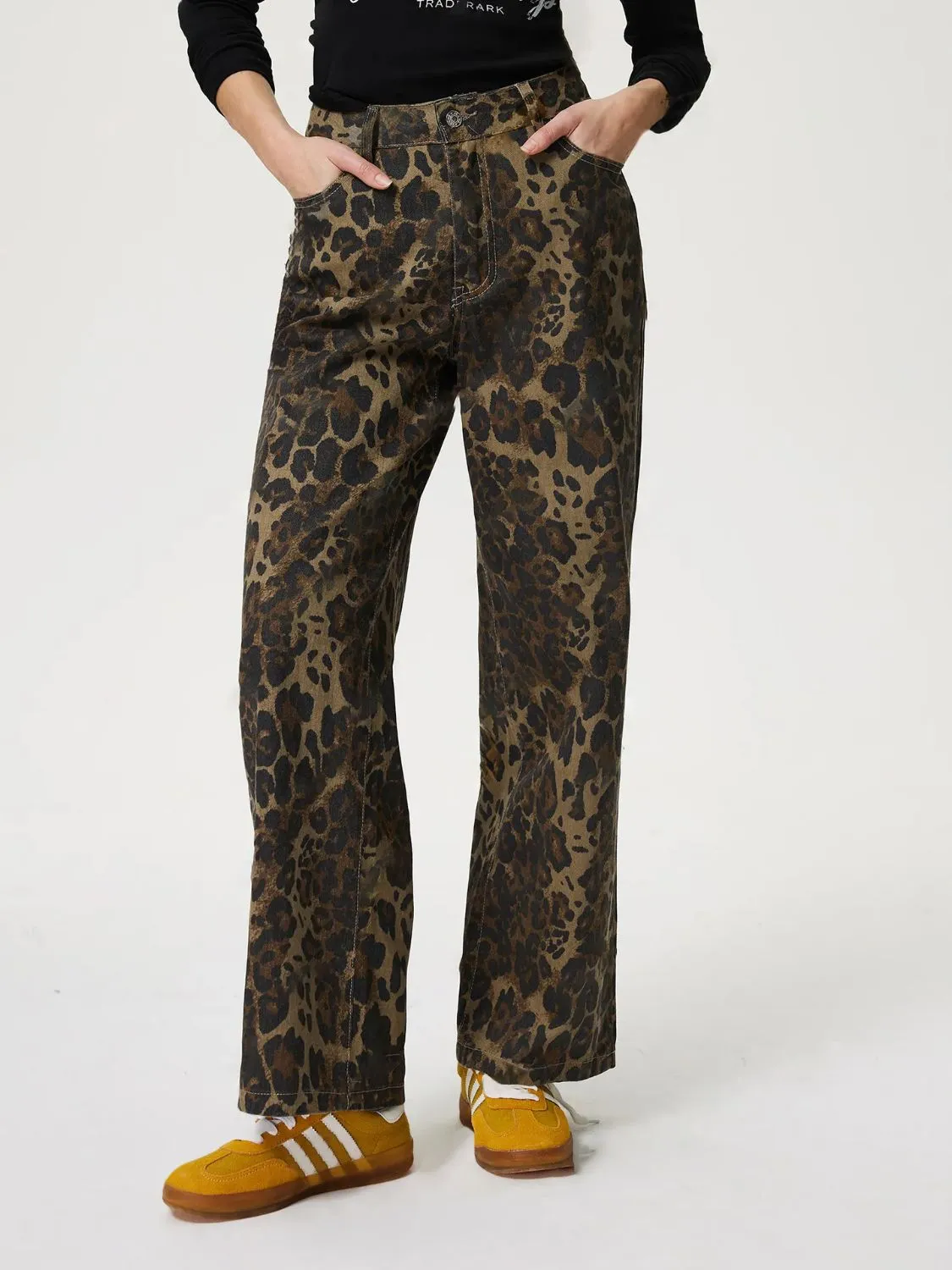 kesley Leopard Straight Jeans with Pockets