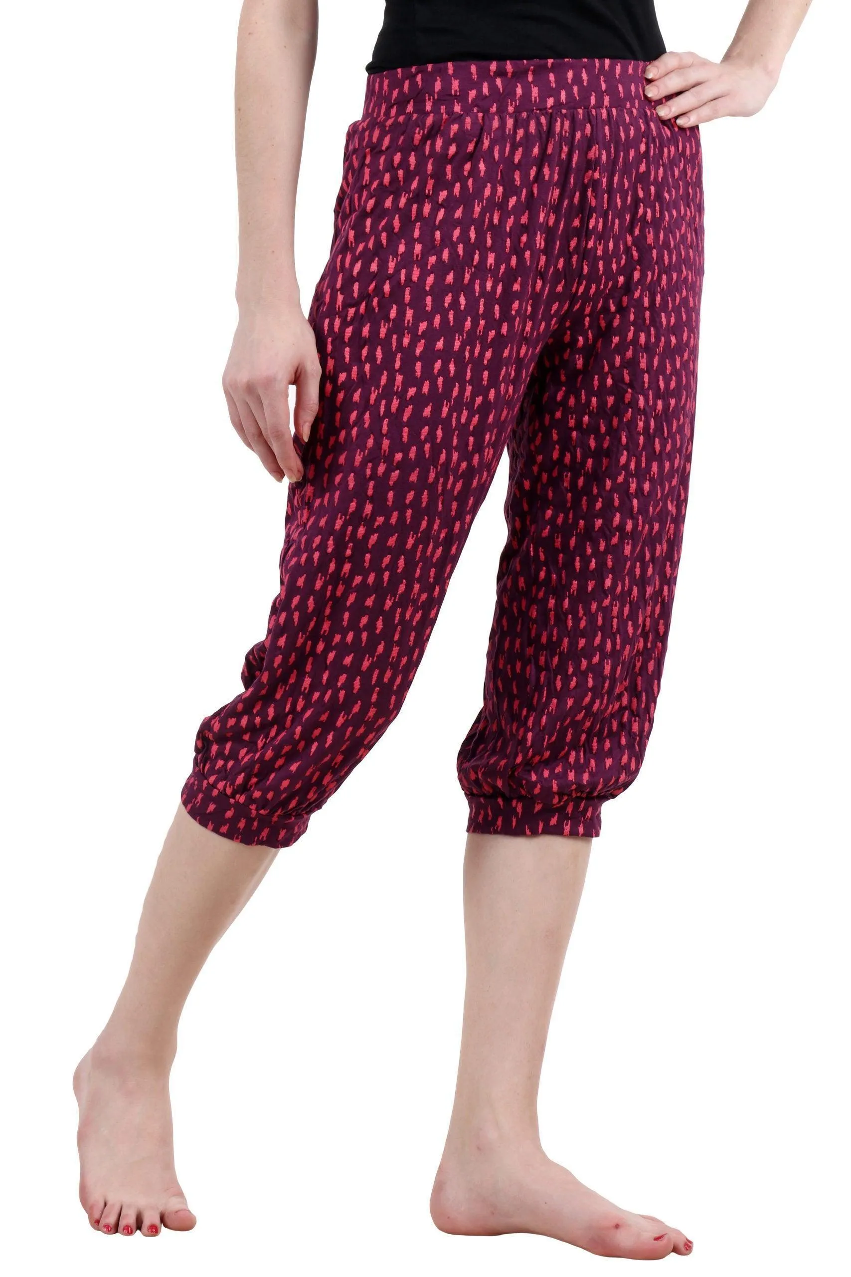 Maroon Graphic Printed Cropped Pyjamas