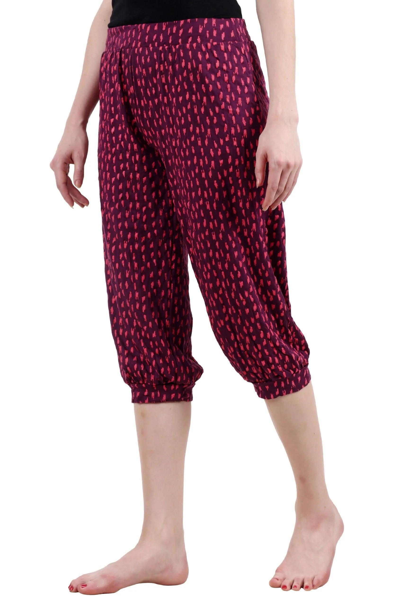 Maroon Graphic Printed Cropped Pyjamas