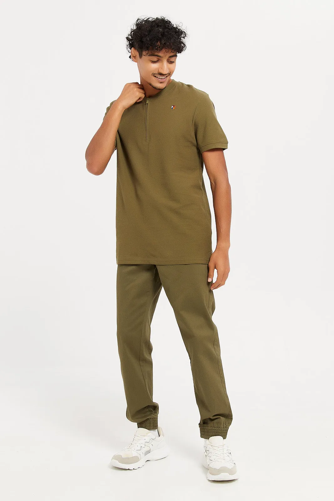 Men Green Basic Pull On Twill Joggers