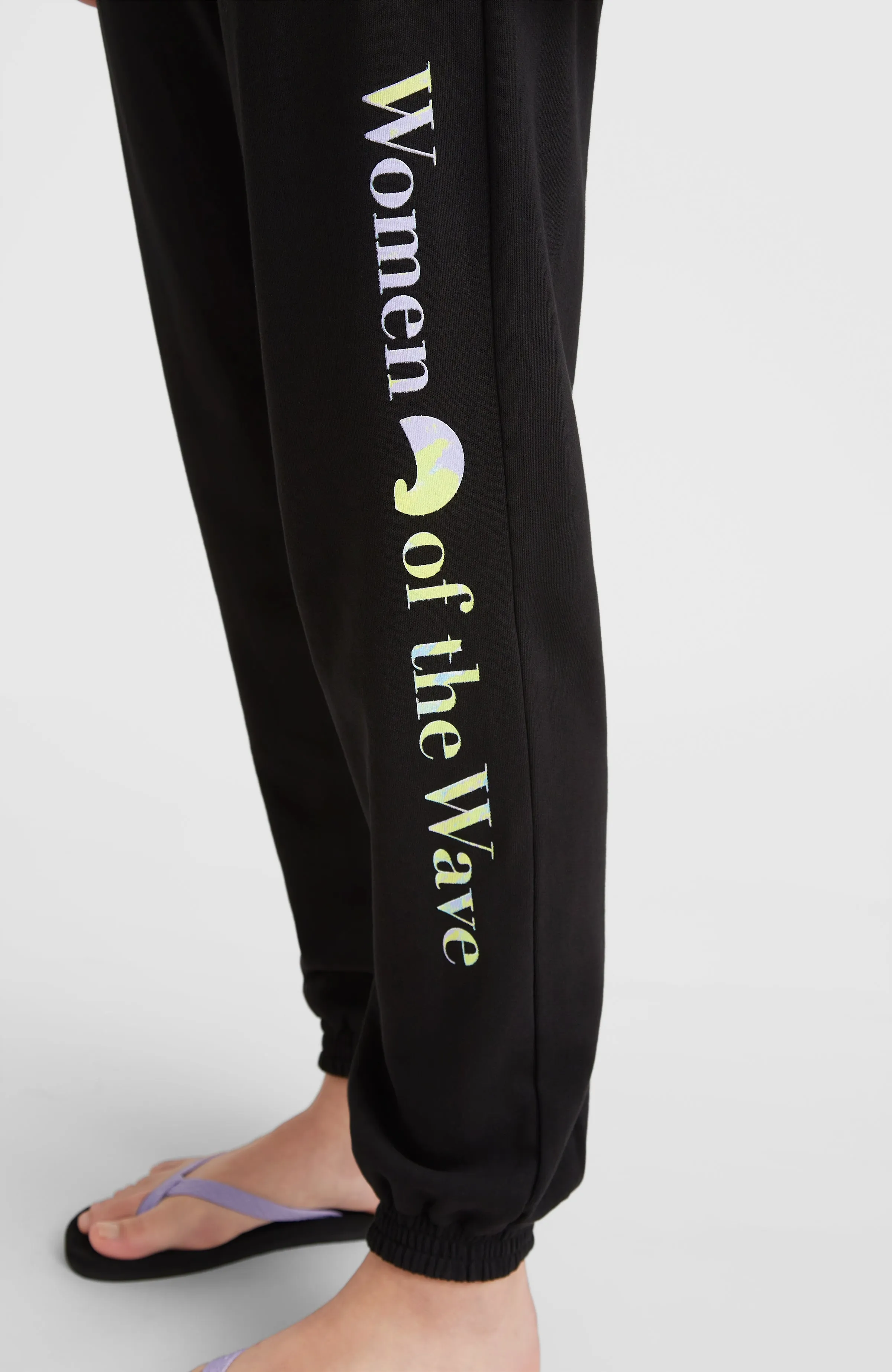 Women Of The Wave High-Waist Pants | Black Out